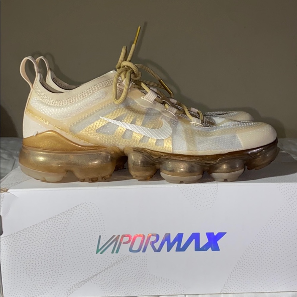 Women’s Nike Air Vapormax